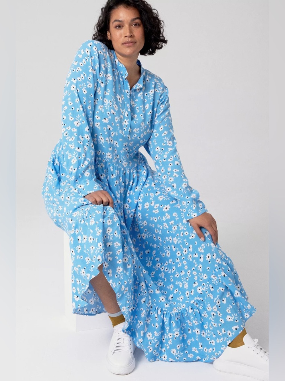 Mare Mare X Anthropologie Lynda Maxi Floral Blue White Dress, small